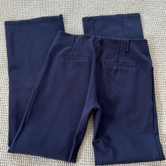 Betabrand Navy Work Pant Yoga Pant 2 Pocket - Medium - Picture 7 of 7